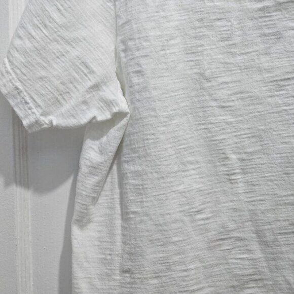 Disney Store Mickey & Minnie Mouse Kiss Love Tee Shirt Women’s Size Large White - Picture 11 of 13